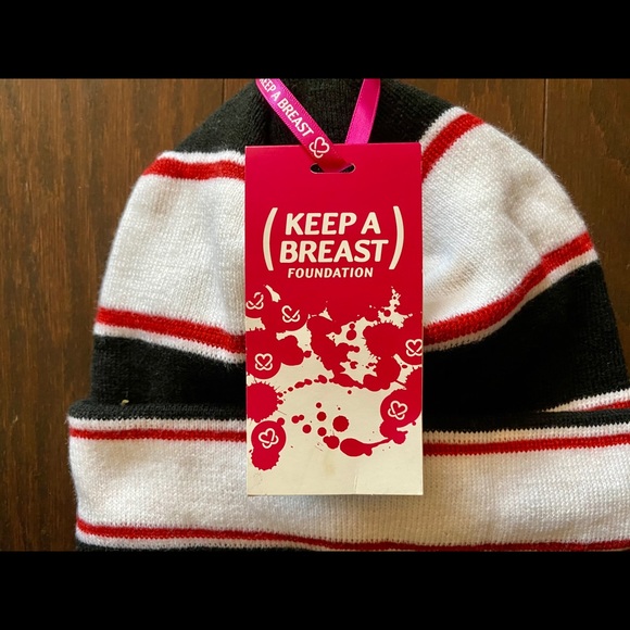 Keep a breast beanie - Picture 2 of 2